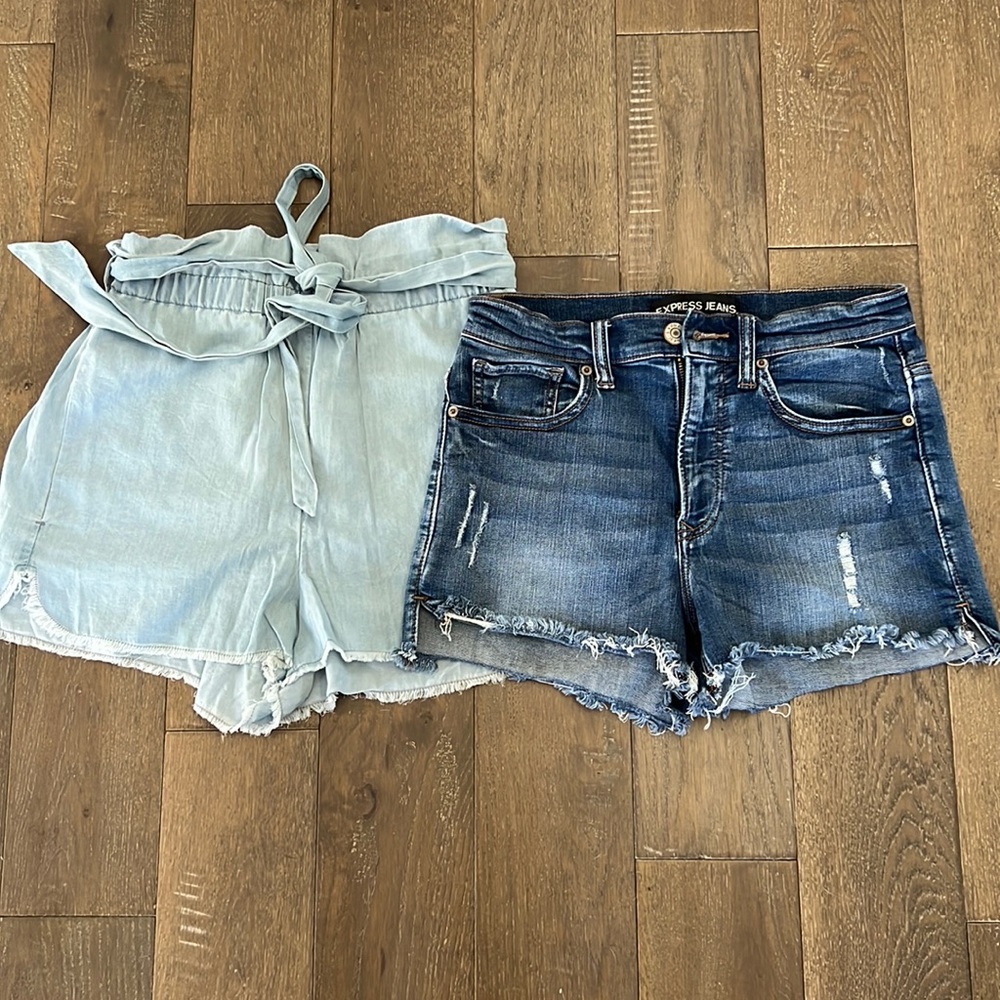 2 Express Shorts